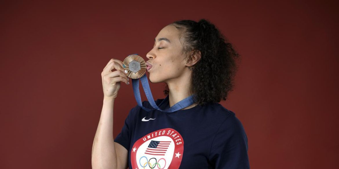 she-sues-the-wnba-and-las-vegas-aces-for-discrimination-during-pregnancy