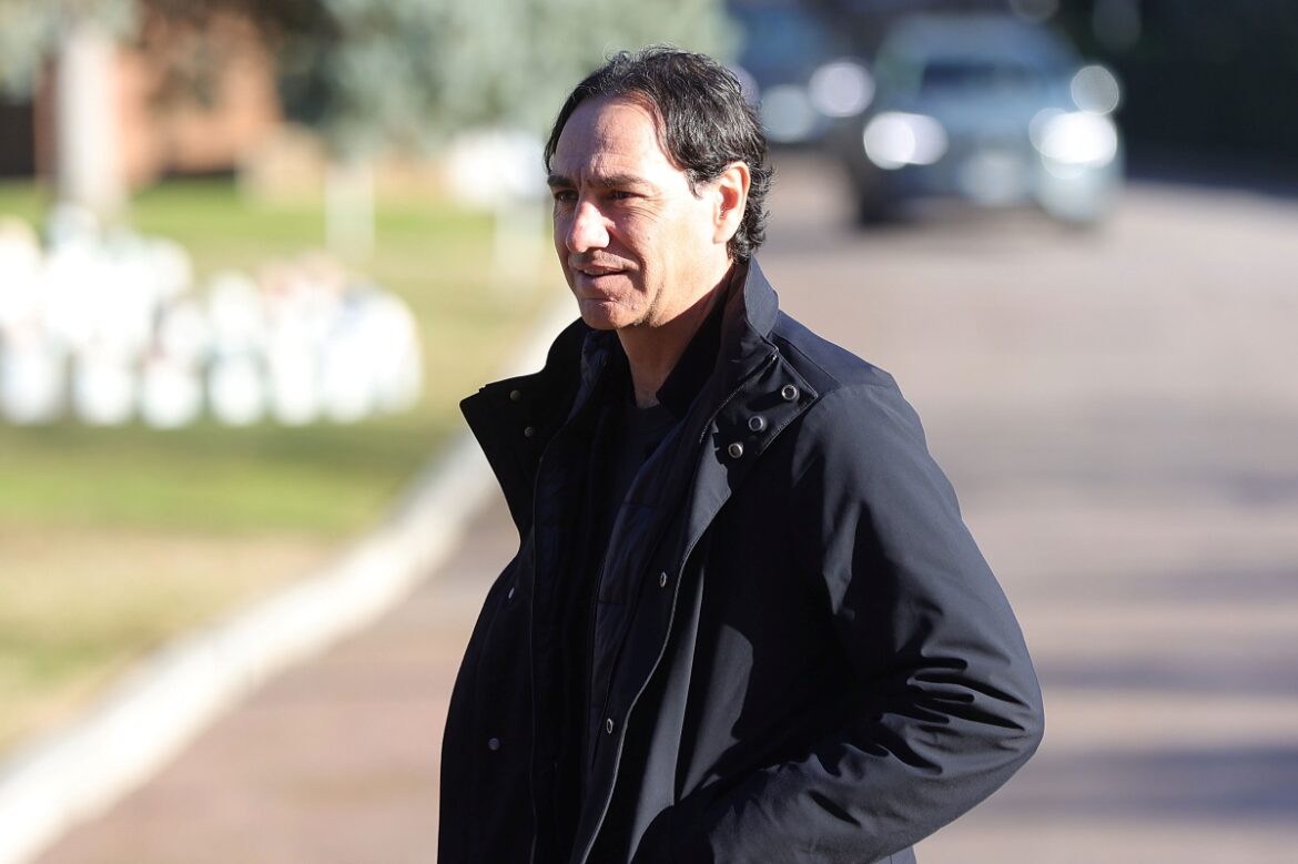 nesta-on-relaxed-inter-rivalry-and-why-monza-'never-talked'-about-balotelli-for-2024-25