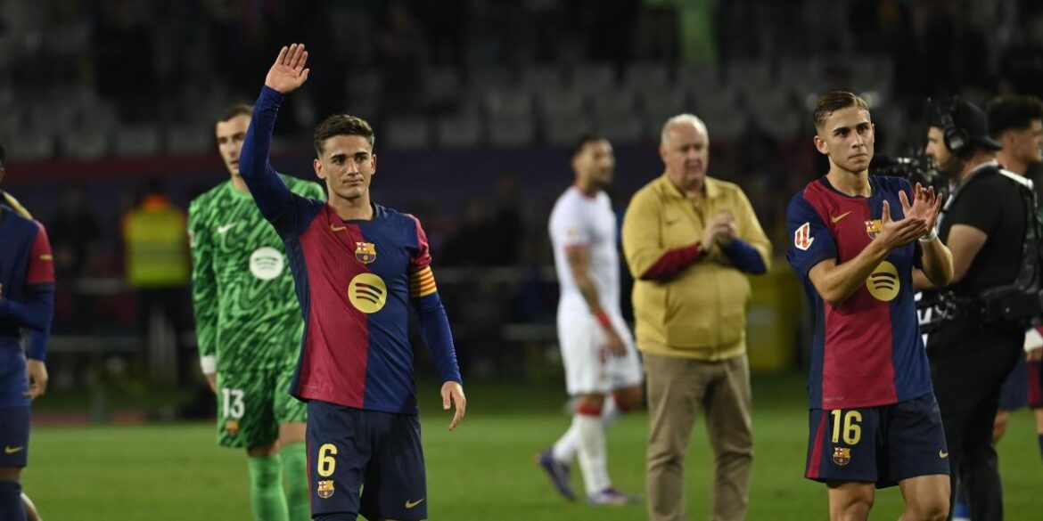barcelona-|-night-of-affection-and-applause-for-captain-gavi-on-his-return