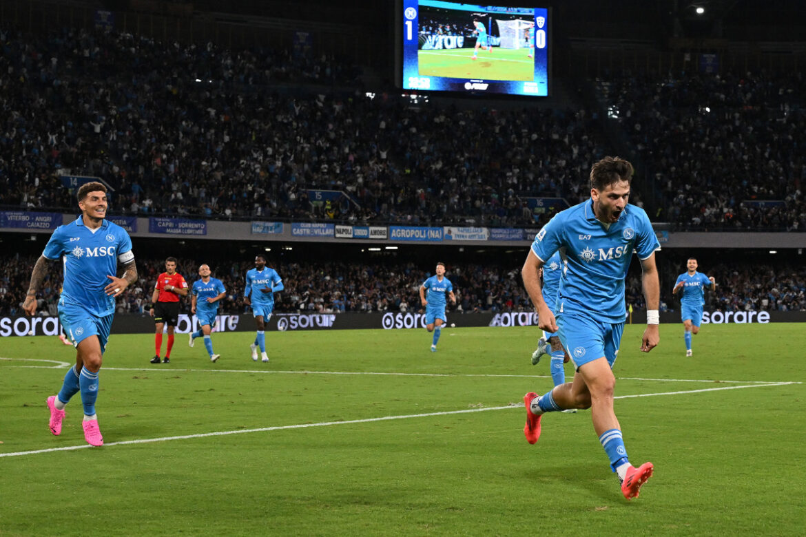 manchester-united-scouts-view-kvaratskhelia-and-buongiorno-in-1-0-napoli-victory