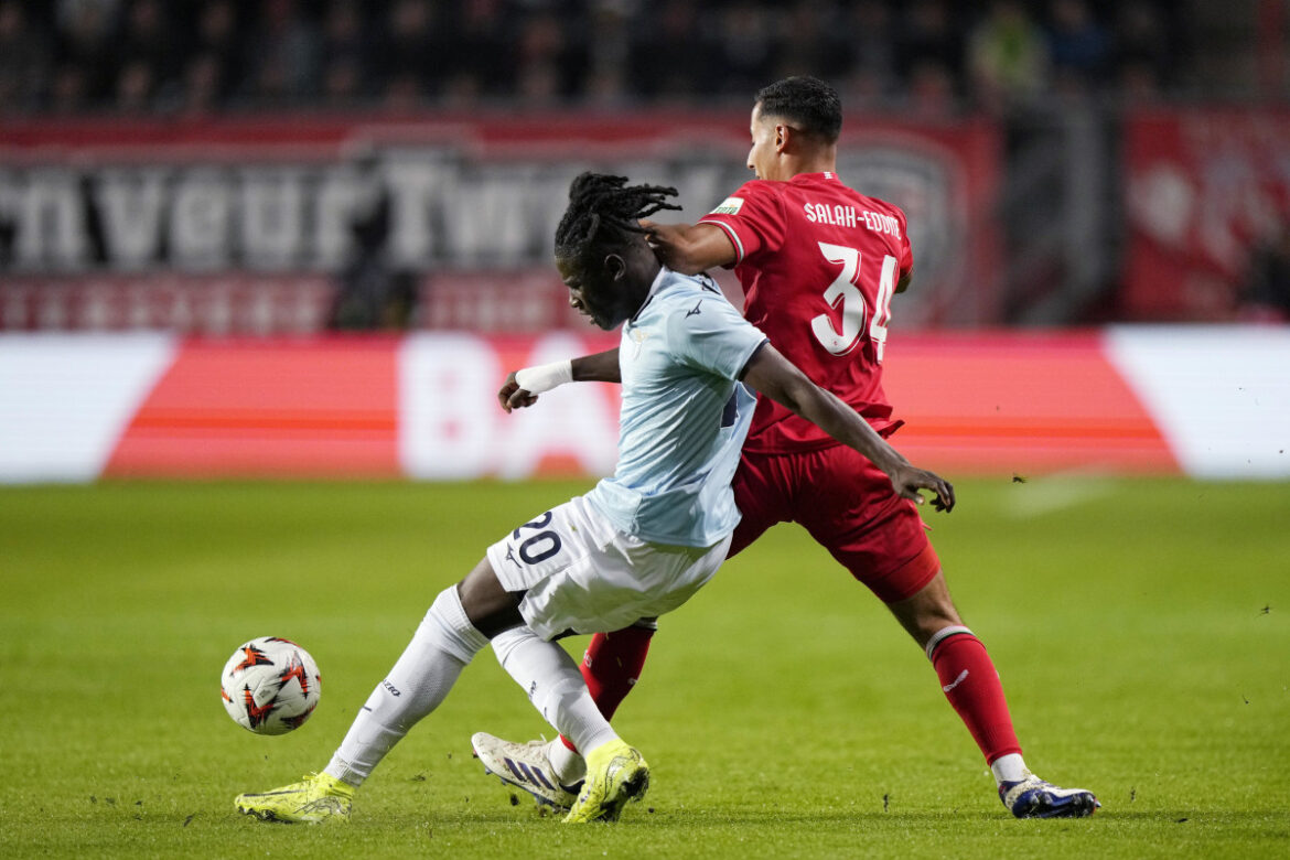 lazio-confirm-tchaouna-subjected-to-racist-abuse-in-2-0-win-over-fc-twente