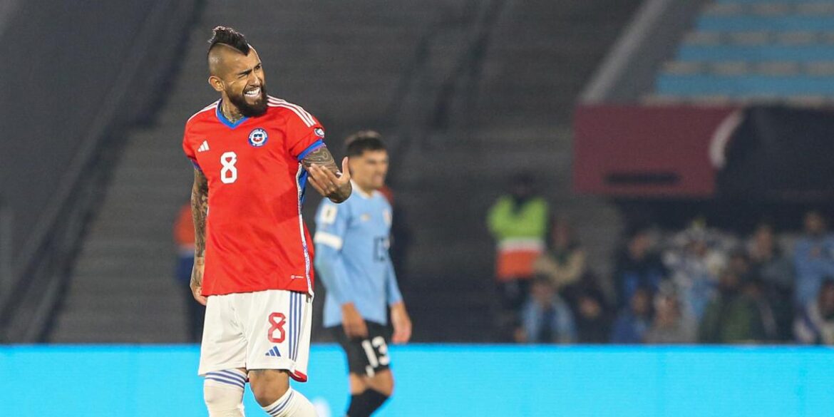 gareca-gives-in-to-popular-pressure-and-calls-arturo-vidal