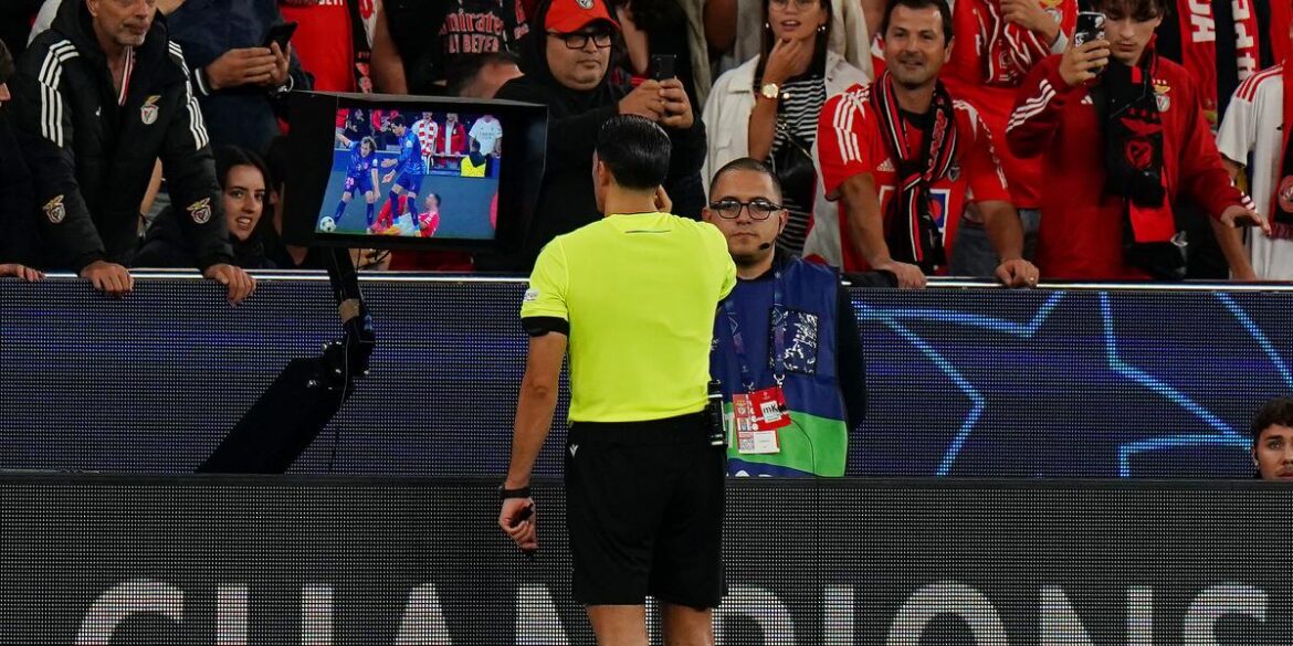 fifa-studies-incorporating-a-simplified-alternative-to-var