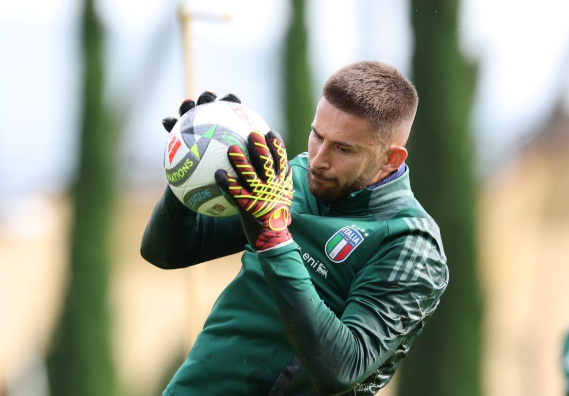 report-donnarumma-out-of-italy-vs.-france,-vicario-takes-over-gloves-for-4th-senior-cap