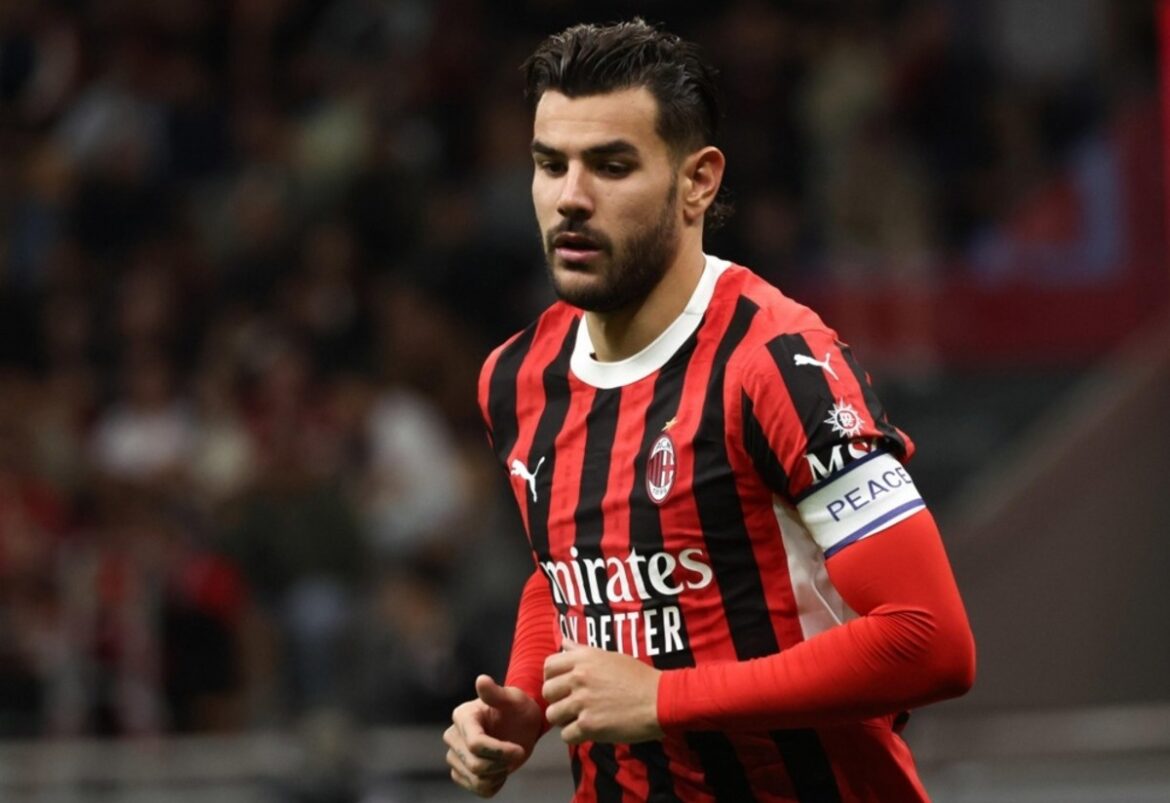 man-utd-‘closely-monitor’-milan-star-theo-hernandez,-says-transfer-expert