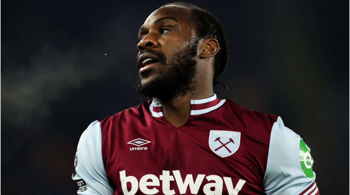 after-a-car-accident:-west-ham-striker-antonio-underwent-successful-surgery