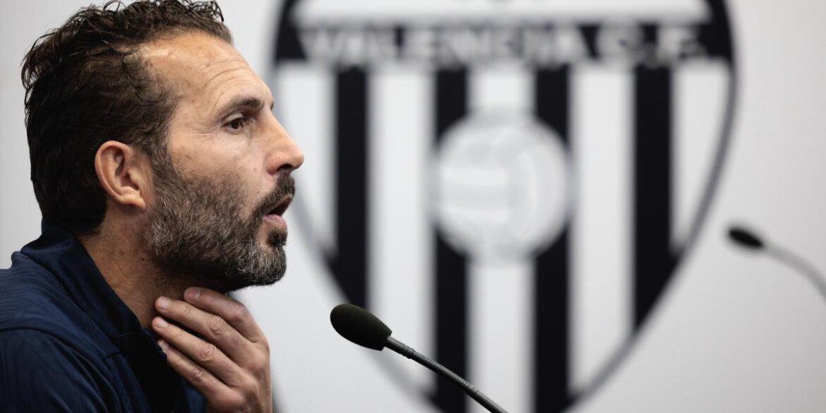 valencia-has-already-contacted-ruben-baraja’s-possible-replacement:-there-is-a-problem