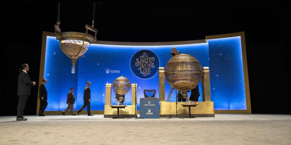 40014,-second-prize-of-the-2024-christmas-lottery