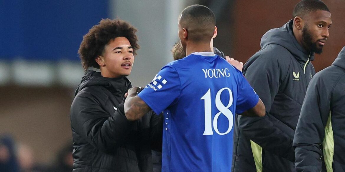 everton-passes-the-round-after-firing-the-coach