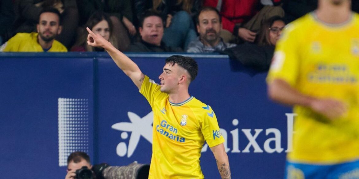 las-palmas-–-villarreal,-live-|-follow-here-live,-laliga-ea-sports-football-game