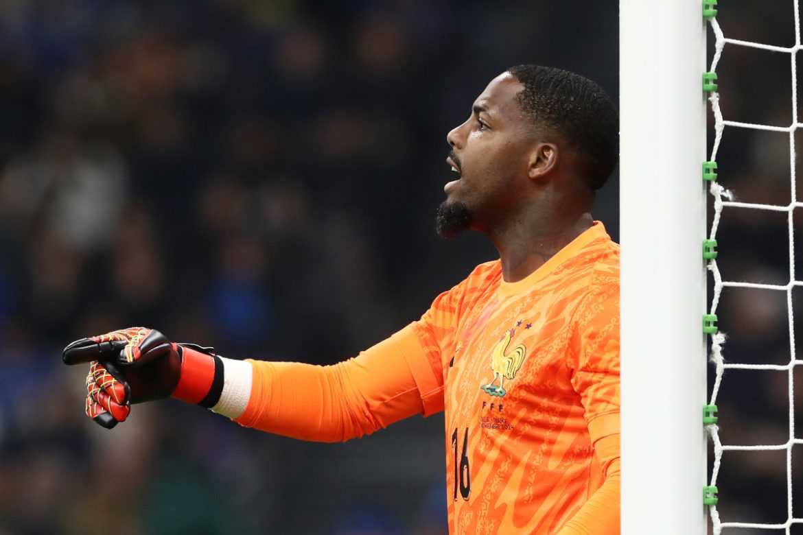 why-milan-are-delaying-maignan’s-contract-extension-announcement