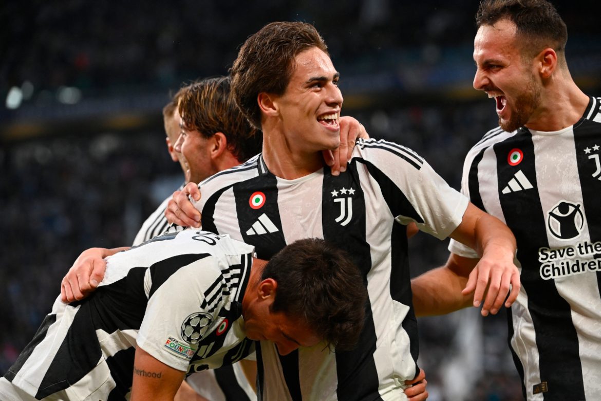 man-united-and-city-hope-as-two-juventus-stars-may-be-forced-to-leave