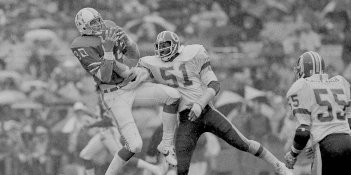 don-hasselbeck,-champion-at-the-xviii-super-bowl,-dies-of-a-cardiac-arrest