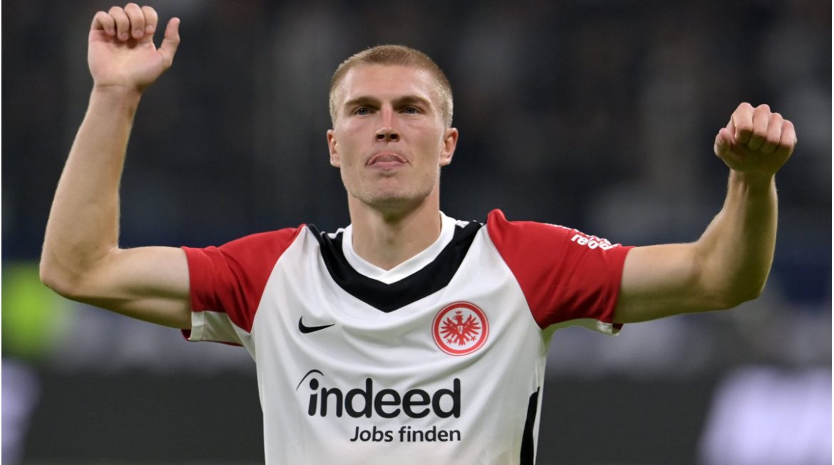 frankfurt-commits-leeds-loan-kristensen:
